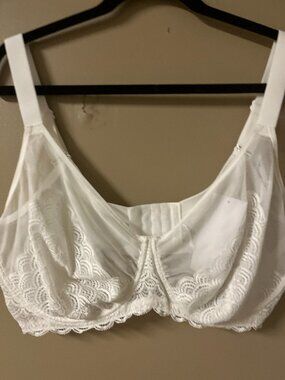 NEW HSIA WOMENS 40H BRA